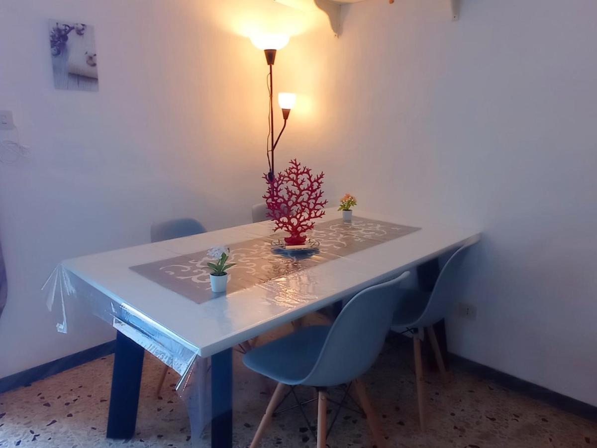 Villa The Quiet House à Ponza Extérieur photo
